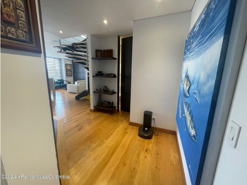 Apartamento de 2 alcobas en venta en Santa Paula, Bogotá, 160 m² · foto 4 de 20