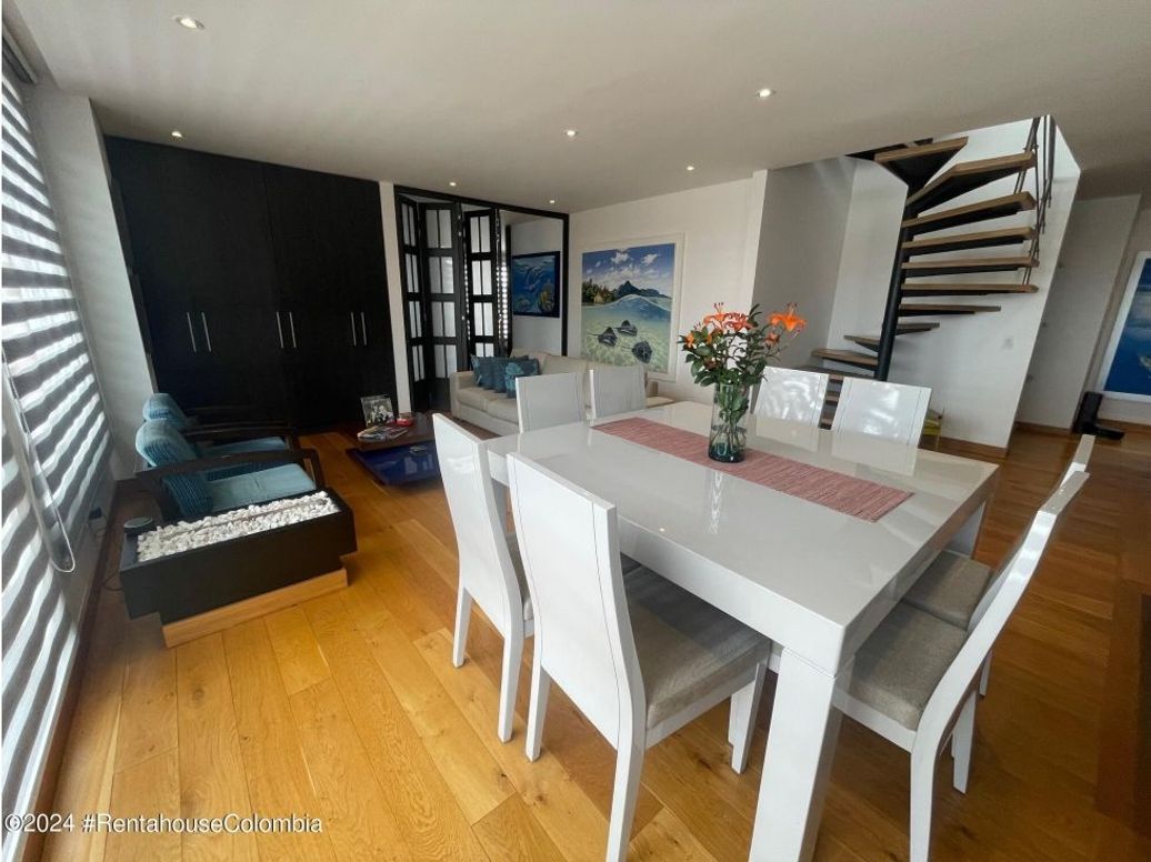Apartamento de 2 alcobas en venta en Santa Paula, Bogotá, 160 m² · foto 10 de 20