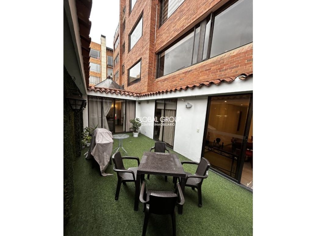 Apartamento de 3 alcobas en venta en Santa Barbara Central, Bogotá, 210 m² · foto 12 de 20
