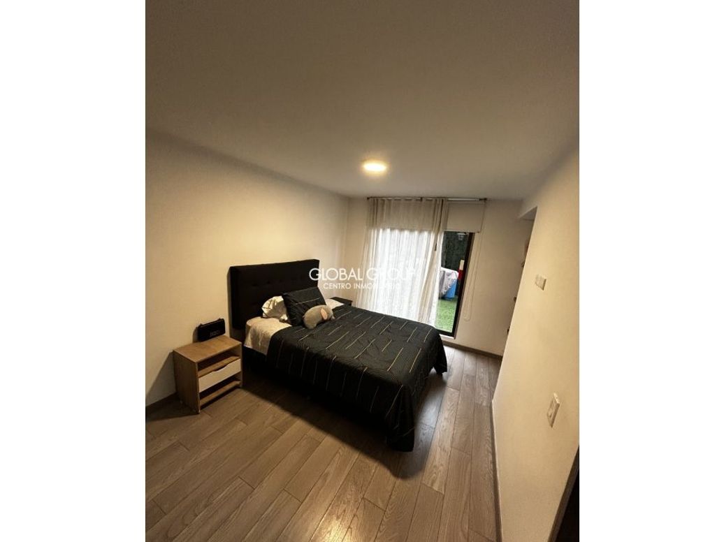 Apartamento de 3 alcobas en venta en Santa Barbara Central, Bogotá, 210 m² · foto 15 de 20