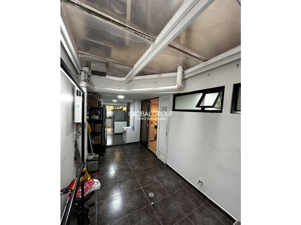 Apartamento de 3 alcobas en venta en Santa Barbara Central, Bogotá, 210 m² · foto 8 de 20