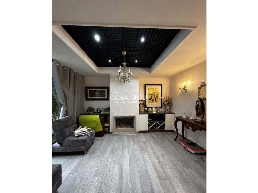 Apartamento de 3 alcobas en venta en Santa Barbara Central, Bogotá, 210 m² · foto 10 de 20