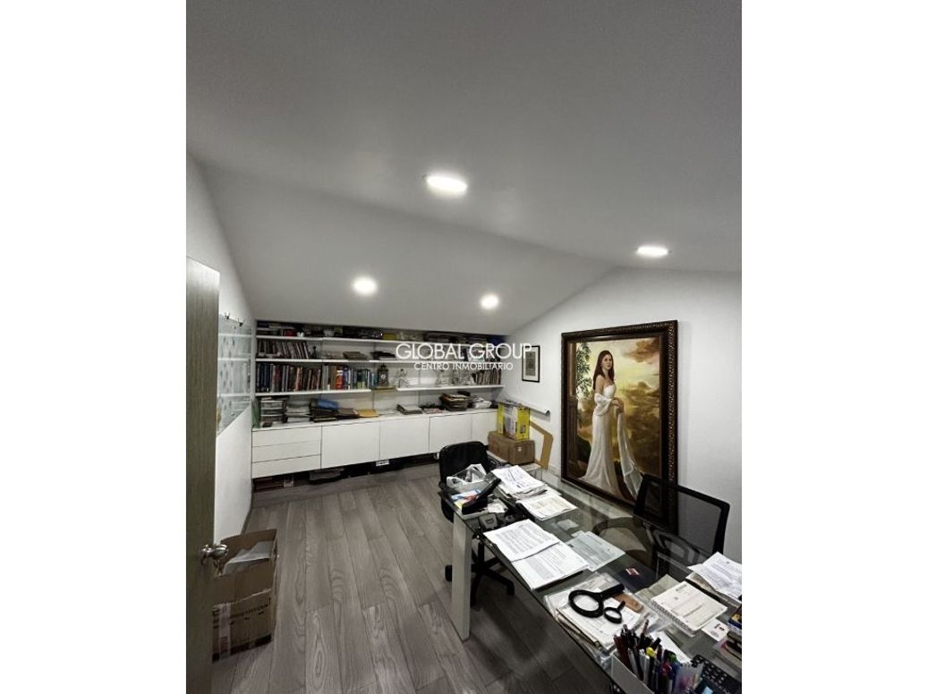 Apartamento de 3 alcobas en venta en Santa Barbara Central, Bogotá, 210 m² · foto 11 de 20
