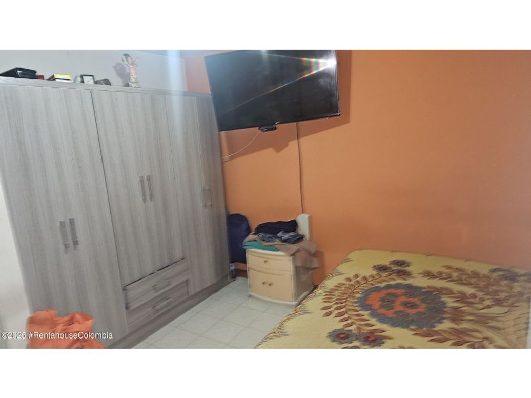Casa en venta en Canaima, Bogotá · foto 4 de 7