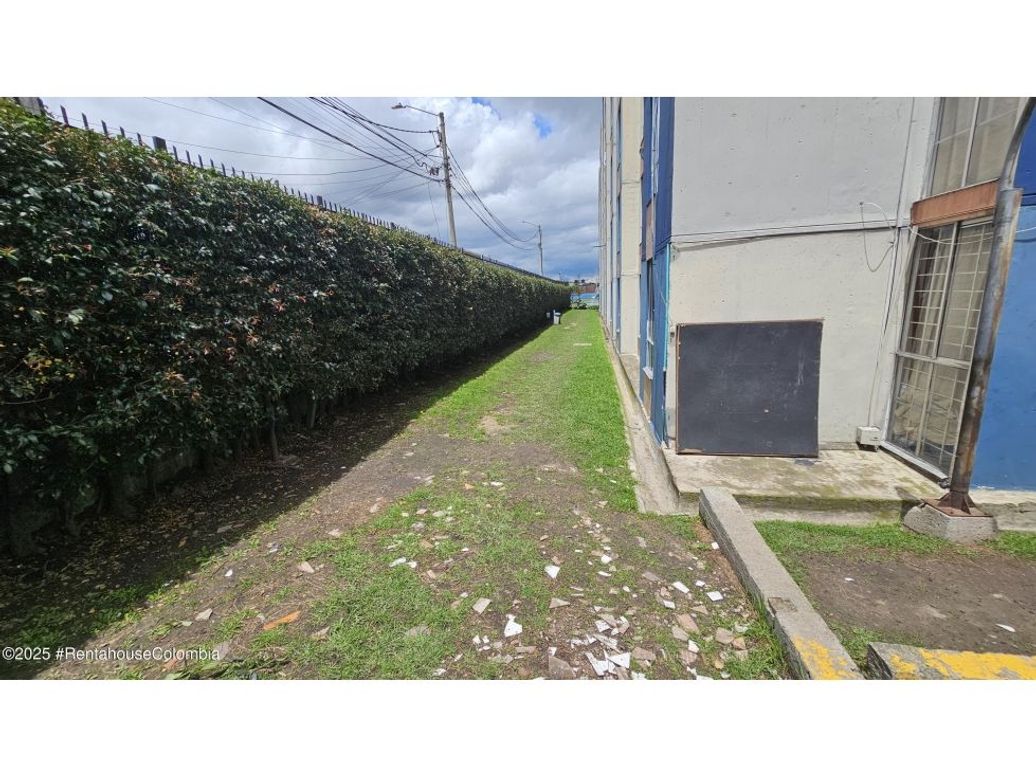 Apartamento de 3 alcobas en venta en Lijaca, Bogotá, 44 m² · foto 19 de 20