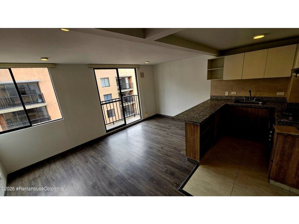 Apartamento de 3 alcobas en venta en Gran Granada, Bogotá, 91 m² · foto 3 de 20