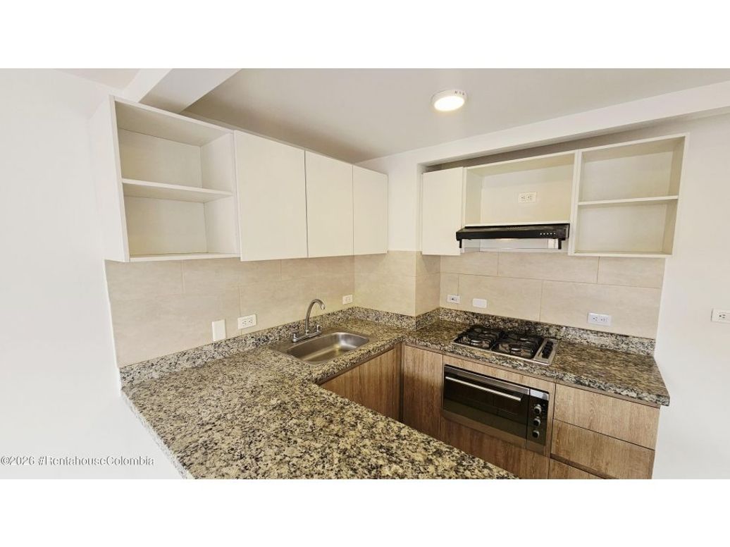 Apartamento de 3 alcobas en venta en Gran Granada, Bogotá, 91 m² · foto 8 de 20