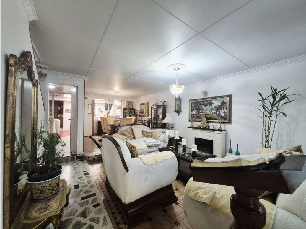 Casa de 4 alcobas en venta en Santa Cecilia, Bogotá, 176 m² · foto 4 de 20