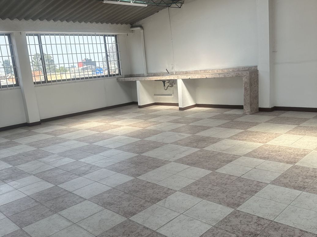 Casa de 6 alcobas en venta en Santa Helenita, Bogotá, 340 m² · foto 6 de 14