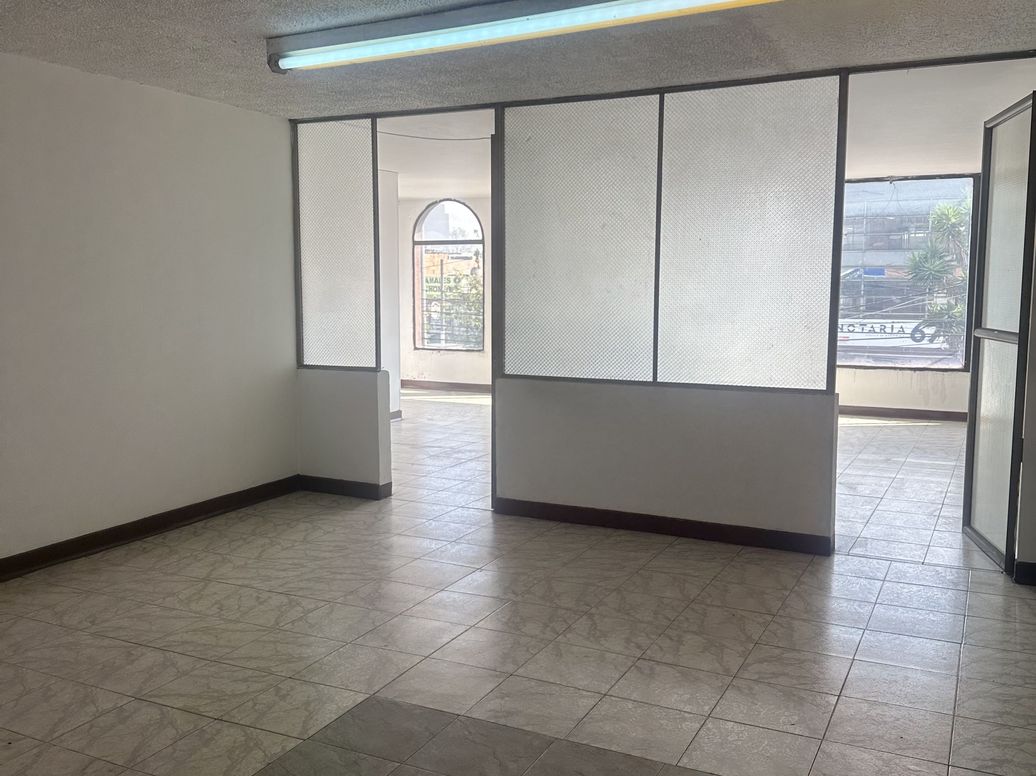 Casa de 6 alcobas en venta en Santa Helenita, Bogotá, 340 m² · foto 4 de 14