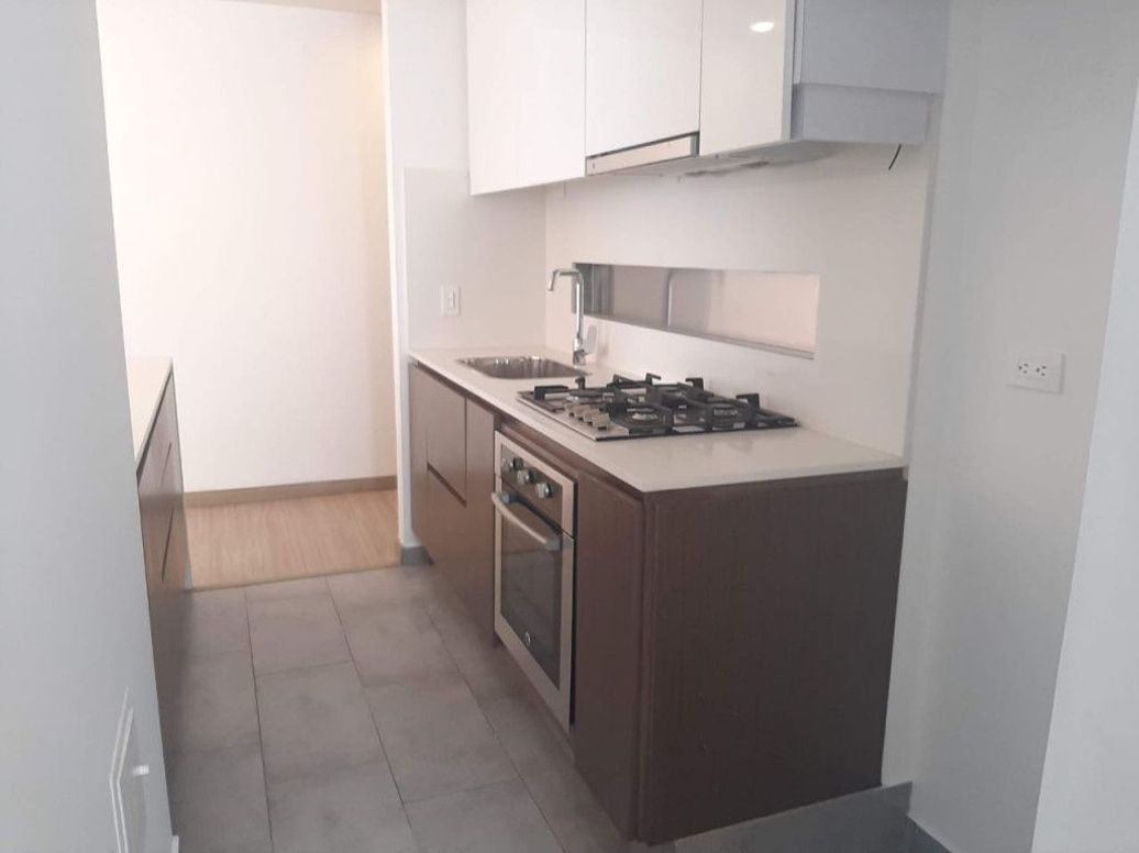 Apartamento de 1 alcoba en venta en Chico Norte Et. Iii, Bogotá, 63 m² · foto 6 de 19