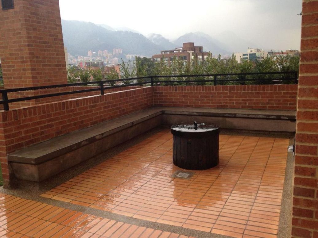 Apartamento de 1 alcoba en venta en Chico Norte Et. Iii, Bogotá, 63 m² · foto 17 de 19