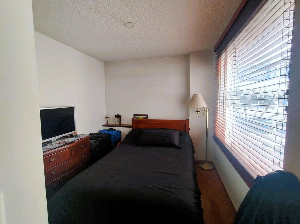 Apartamento de 2 alcobas en venta en La Soledad, Bogotá, 60 m² · foto 3 de 19