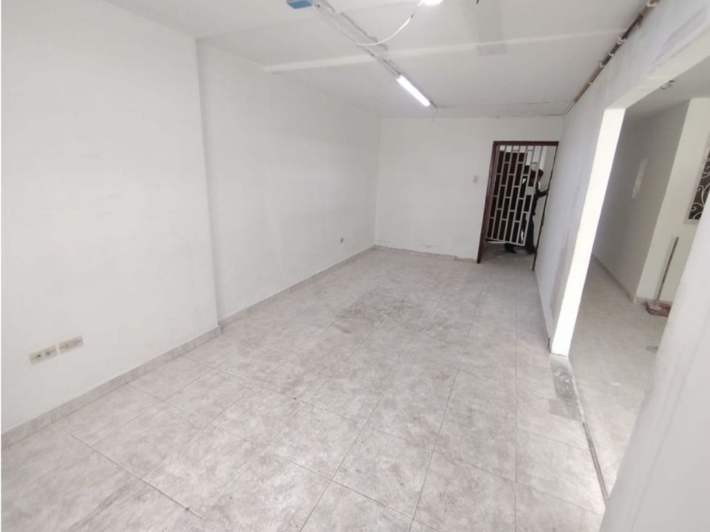 Casa de 4 alcobas en venta en Super Manzana 5, Bogotá, 220 m² · foto 4 de 13