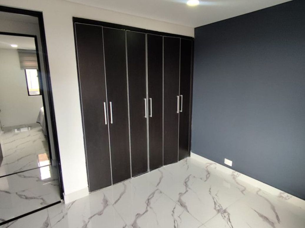 Apartamento de 2 alcobas en venta en Modelia Occidental, Bogotá, 50 m² · foto 2 de 20