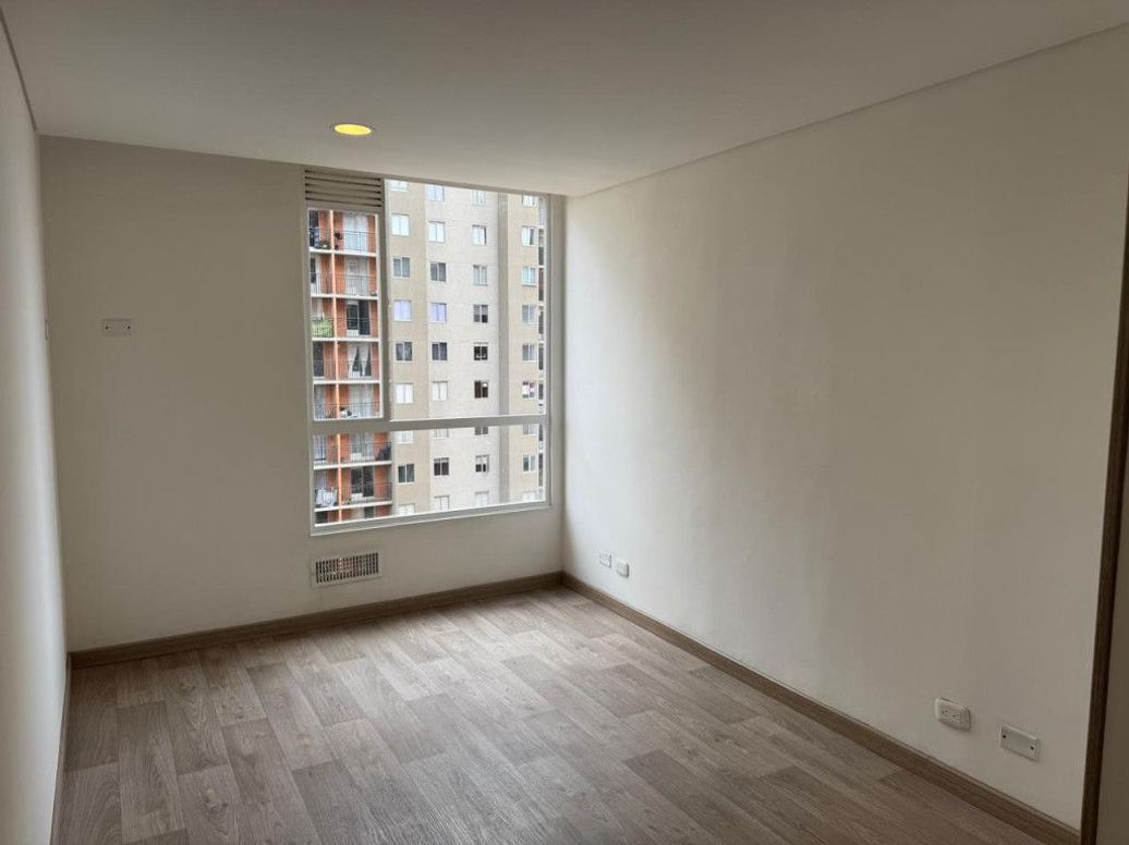 Apartamento de 2 alcobas en venta en El Tintal, Bogotá, 38 m² · foto 7 de 20