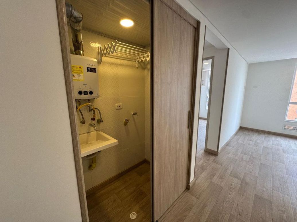 Apartamento de 2 alcobas en venta en El Tintal, Bogotá, 38 m² · foto 5 de 20