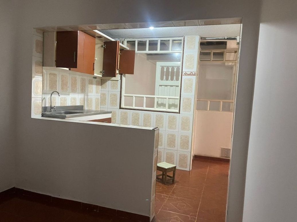 Casa de 16 alcobas en venta en Gustavo Restrepo, Bogotá, 400 m² · foto 4 de 20
