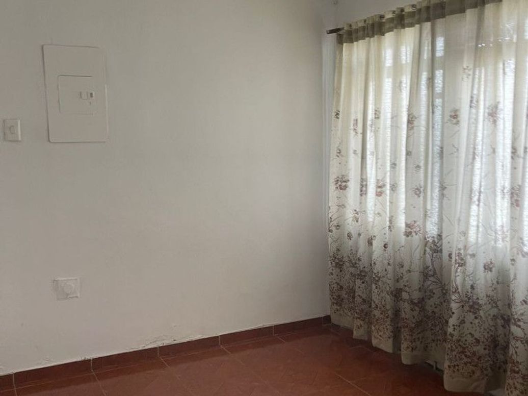 Casa de 16 alcobas en venta en Gustavo Restrepo, Bogotá, 400 m² · foto 2 de 20