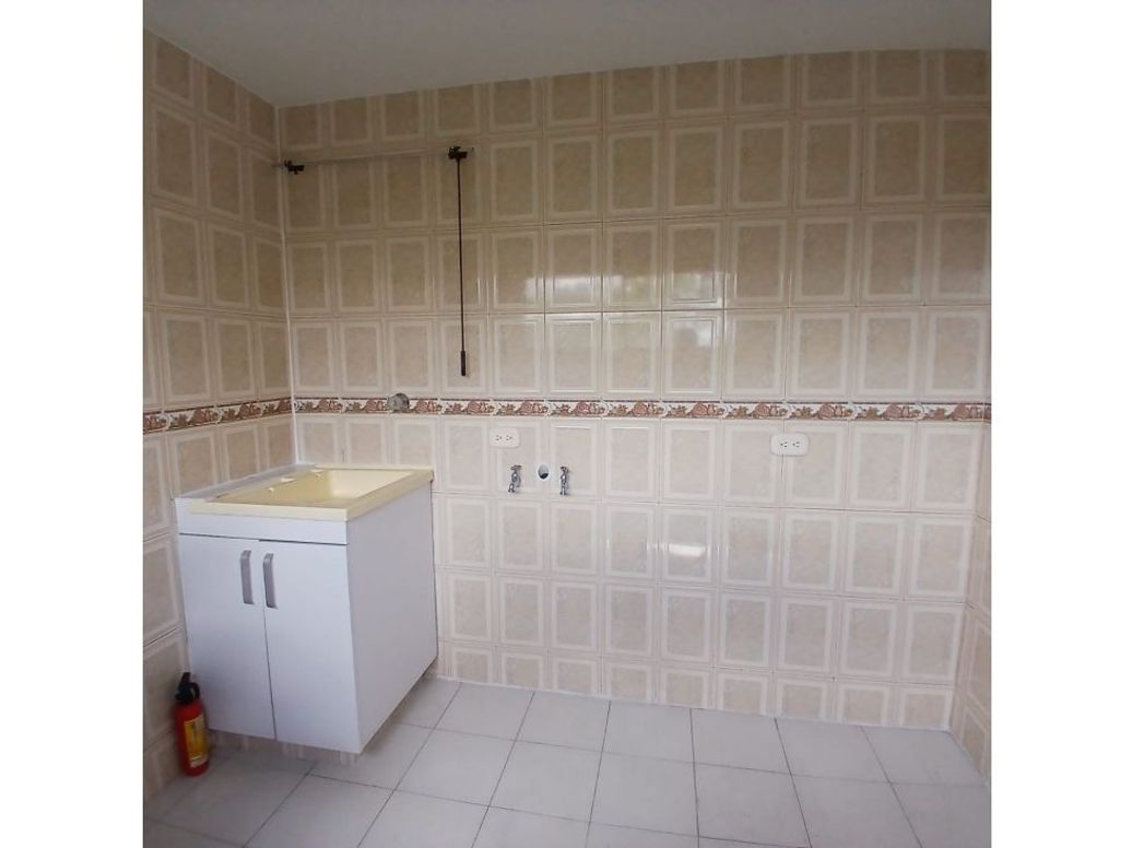 Apartamento de 3 alcobas en venta en Teusaquillo, Bogotá, 67 m² · foto 7 de 20