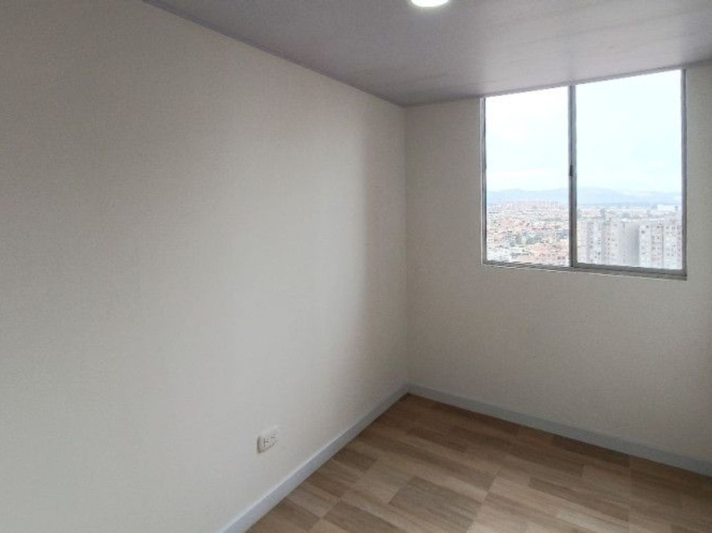 Apartamento de 3 alcobas en venta en La Libertad, Bogotá, 48 m² · foto 8 de 11