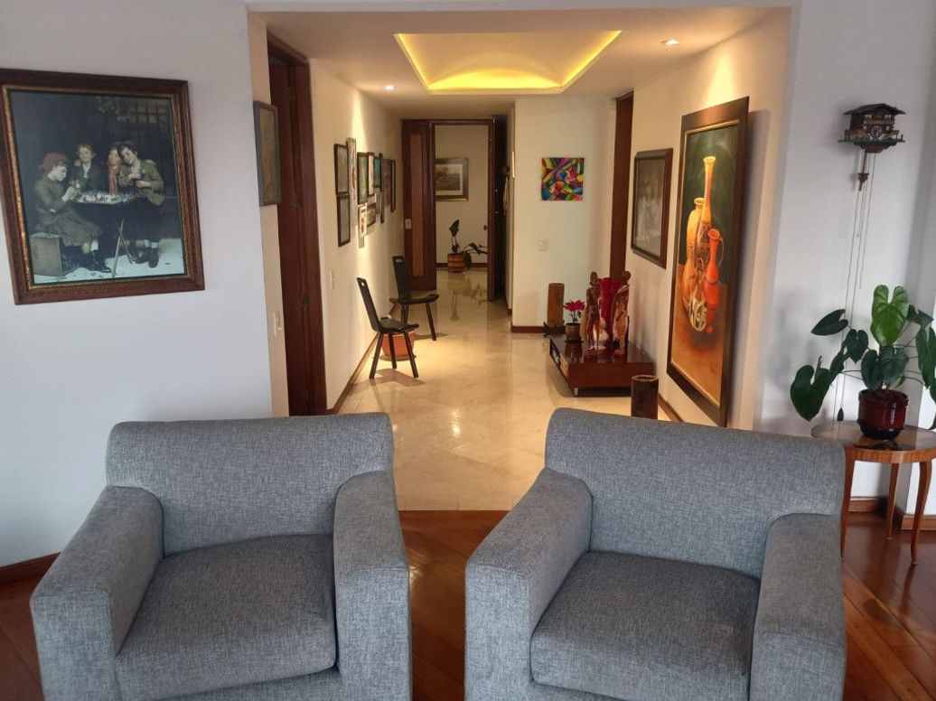 Apartamento de 3 alcobas en venta en Santa Bibiana, Bogotá, 185 m² · foto 6 de 20