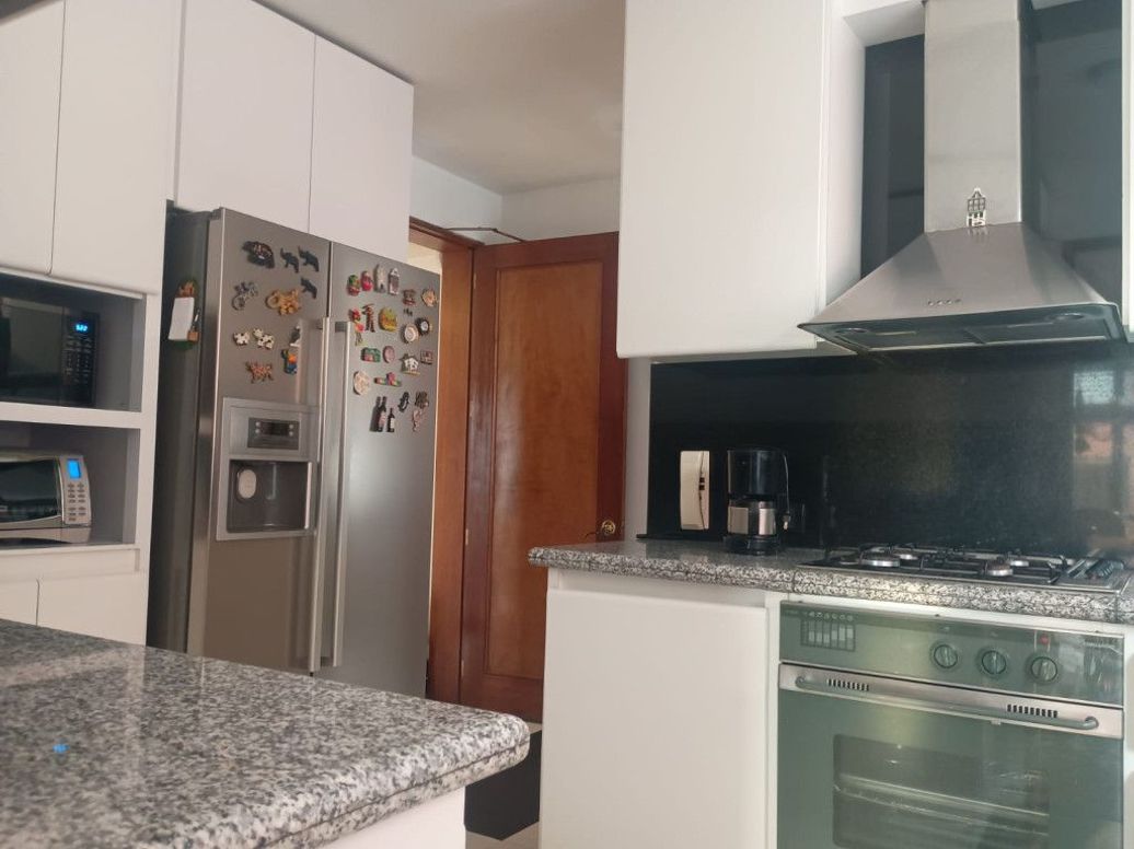 Apartamento de 3 alcobas en venta en Santa Bibiana, Bogotá, 185 m² · foto 13 de 20
