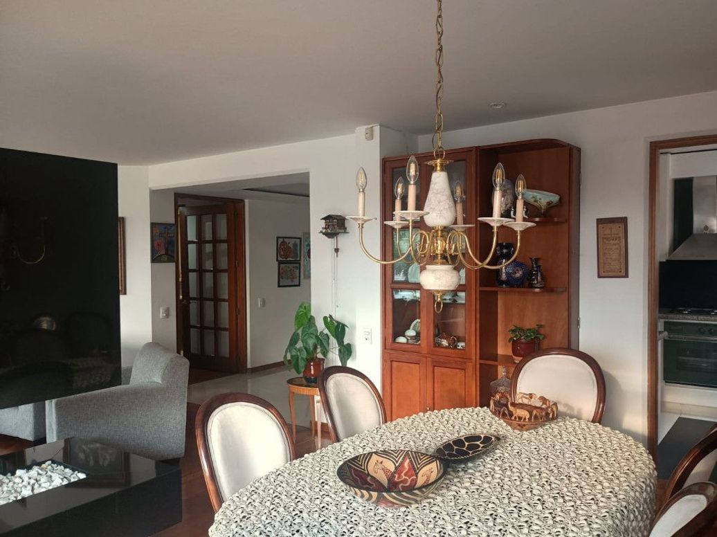 Apartamento de 3 alcobas en venta en Santa Bibiana, Bogotá, 185 m² · foto 15 de 20