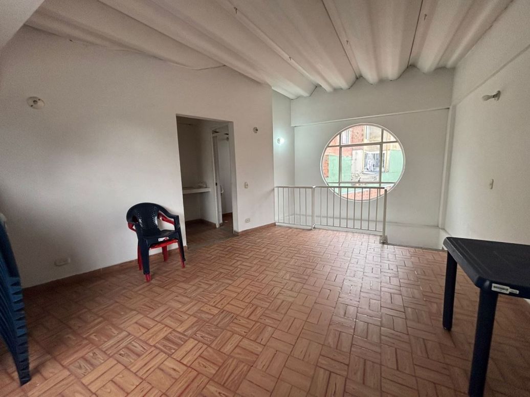 Casa de 3 alcobas en venta en San Antonio Norte, Bogotá, 69 m² · foto 2 de 20