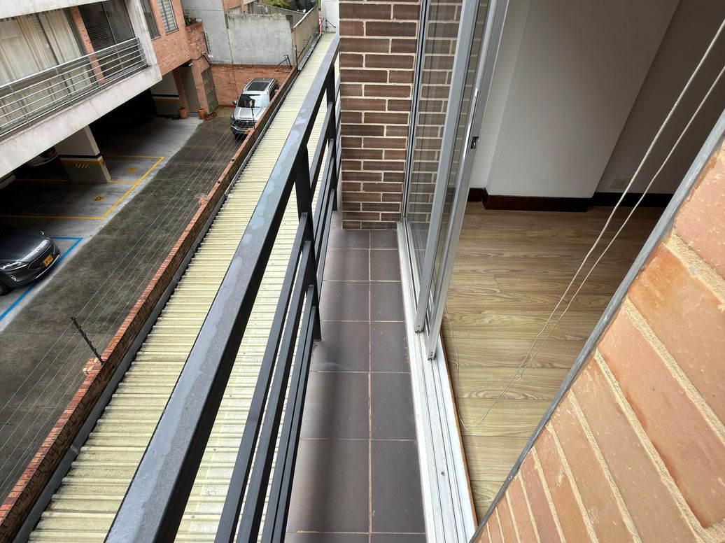 Apartamento de 1 alcoba en arriendo en Los Cedros, Bogotá, 57 m² · foto 5 de 12