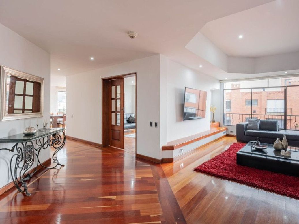Apartamento de 5 alcobas en venta en San Patricio, Bogotá, 378 m² · foto 5 de 20