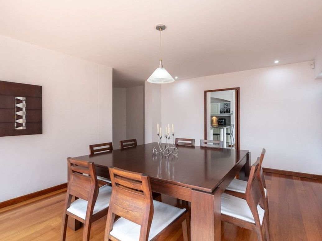 Apartamento de 5 alcobas en venta en San Patricio, Bogotá, 378 m² · foto 11 de 20