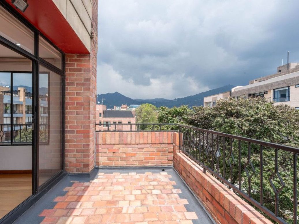Apartamento de 5 alcobas en venta en San Patricio, Bogotá, 378 m² · foto 10 de 20