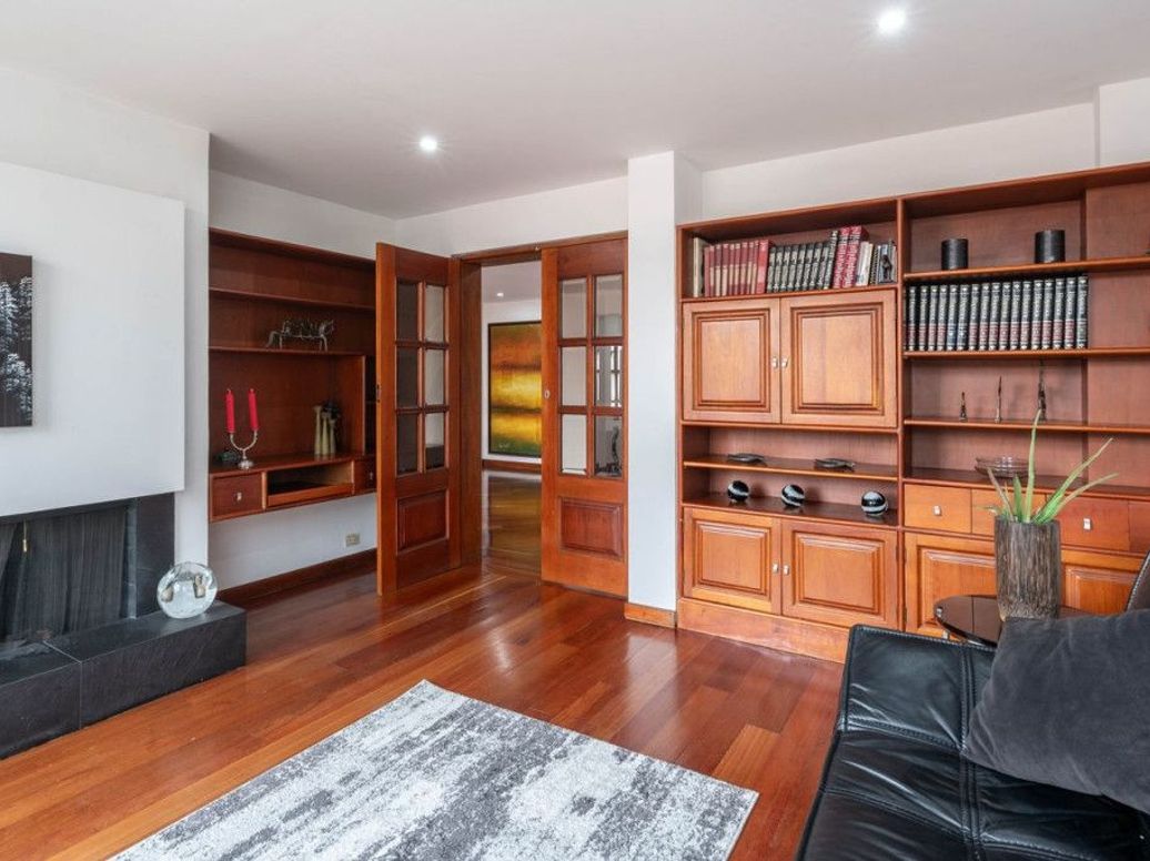 Apartamento de 5 alcobas en venta en San Patricio, Bogotá, 378 m² · foto 6 de 20