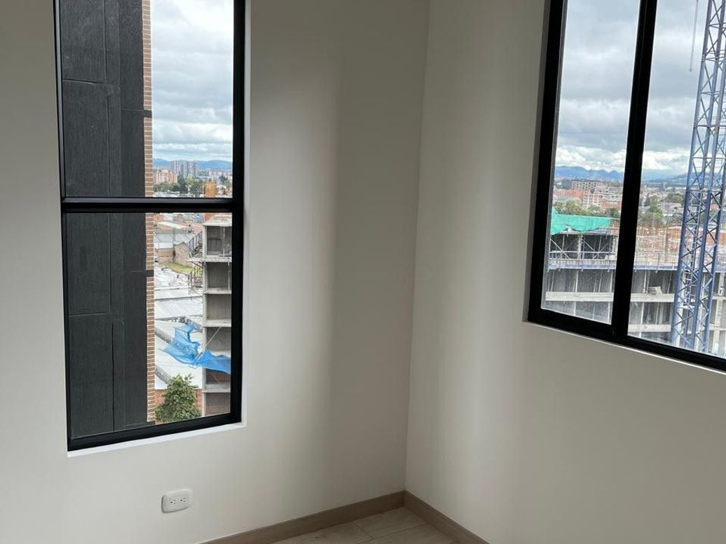 Apartamento de 2 alcobas en venta en Industrial Centenario, Bogotá, 42 m² · foto 6 de 11