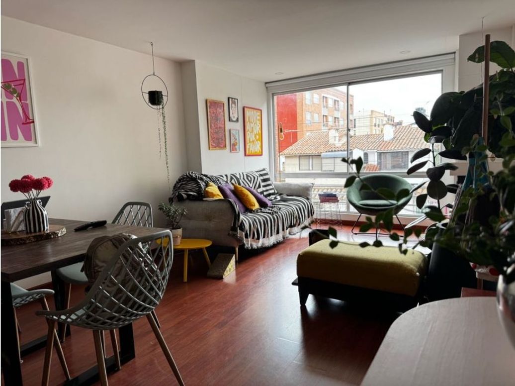 Apartamento de 2 alcobas en venta en Pelodo Del Contry, Bogotá, 74 m² · foto 2 de 20