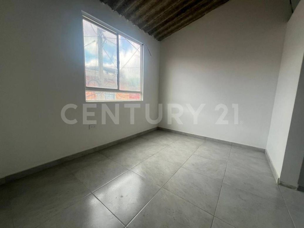 Casa de 2 alcobas en venta en Centro Usme, Bogotá, 33 m² · foto 10 de 14