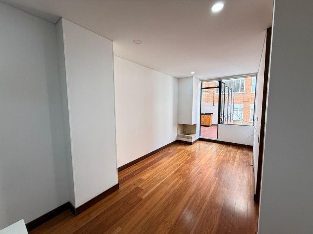 Apartamento de 1 alcoba en venta en Santa Ana Occidental, Bogotá, 54 m² · foto 15 de 17