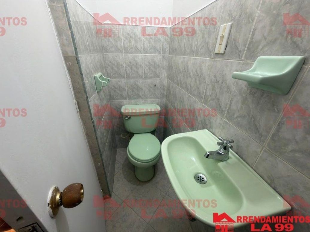 Apartaestudio en Arriendo con el Código 2047 en San Javier 1