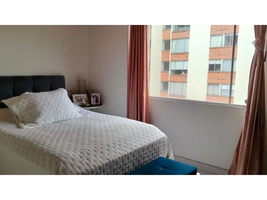 Apartamento de 3 alcobas en venta en Usaquén, Bogotá, 53 m² · foto 9 de 20