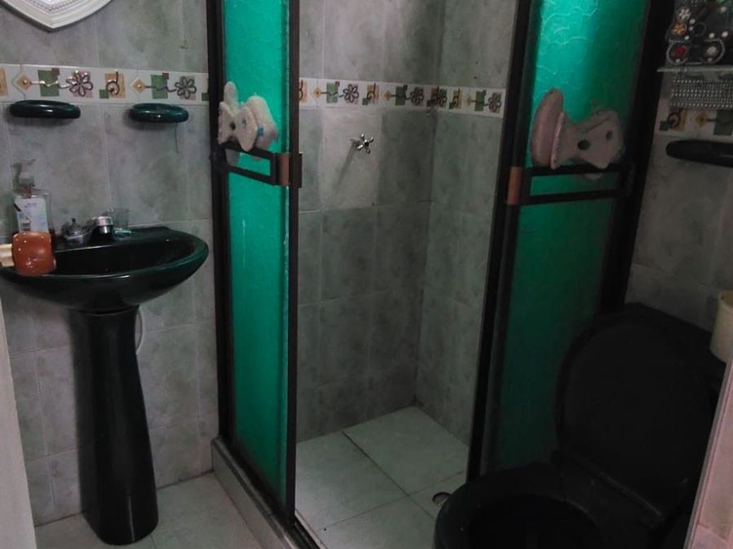 Casa de 3 alcobas en venta en Calandaima, Bogotá, 68 m² · foto 6 de 9
