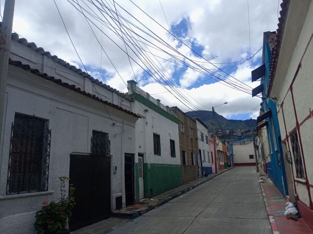 Casa de 3 alcobas en venta en Las Cruces, Bogotá, 63 m² · foto 2 de 20