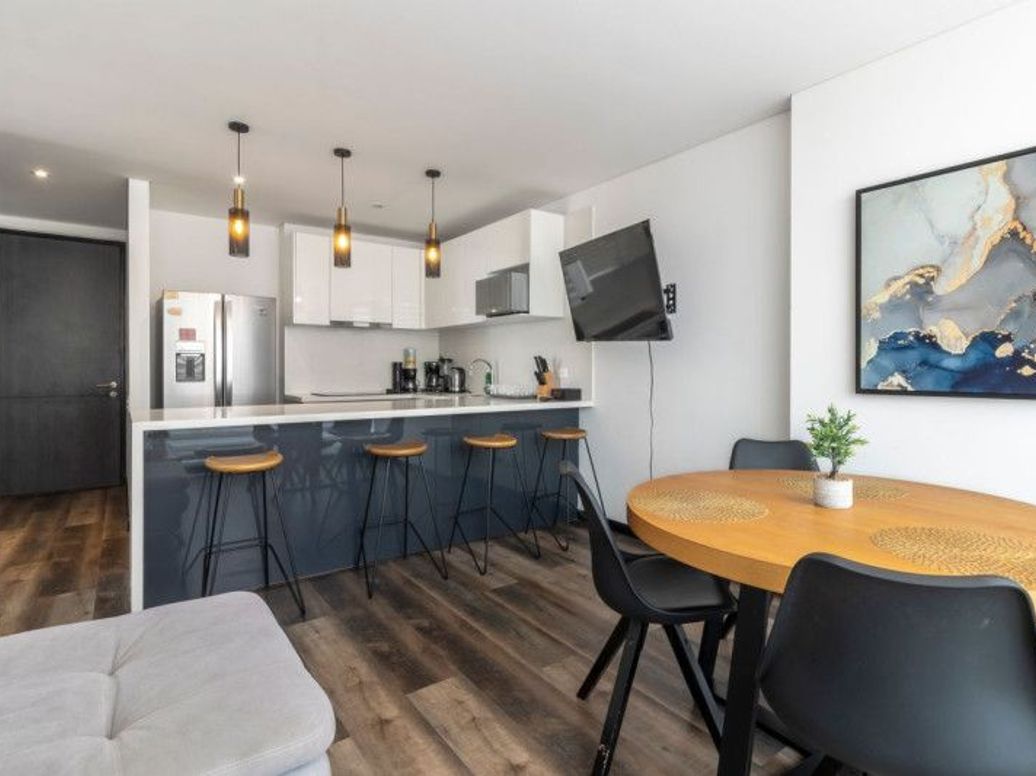 Apartamento de 2 alcobas en arriendo en Sagrado Corazon, Bogotá, 79 m² · foto 6 de 17