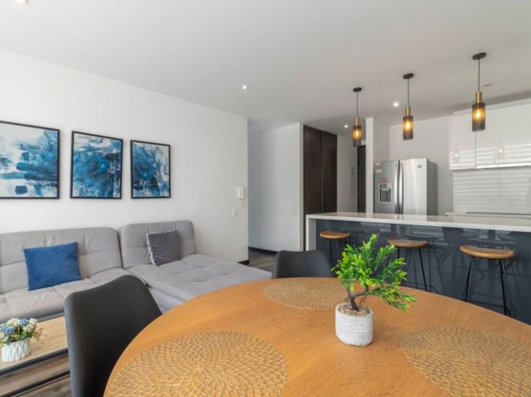 Apartamento de 2 alcobas en venta en Sagrado Corazon, Bogotá, 79 m² · foto 5 de 17