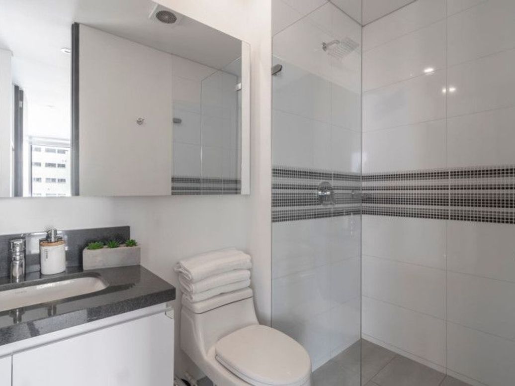 Apartamento de 2 alcobas en venta en Sagrado Corazon, Bogotá, 79 m² · foto 10 de 17