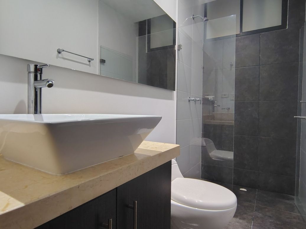 Apartamento de 2 alcobas en venta en Acacias Usaquen, Bogotá, 55 m² · foto 10 de 15