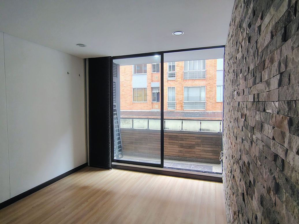 Apartamento de 2 alcobas en venta en Acacias Usaquen, Bogotá, 55 m² · foto 5 de 15
