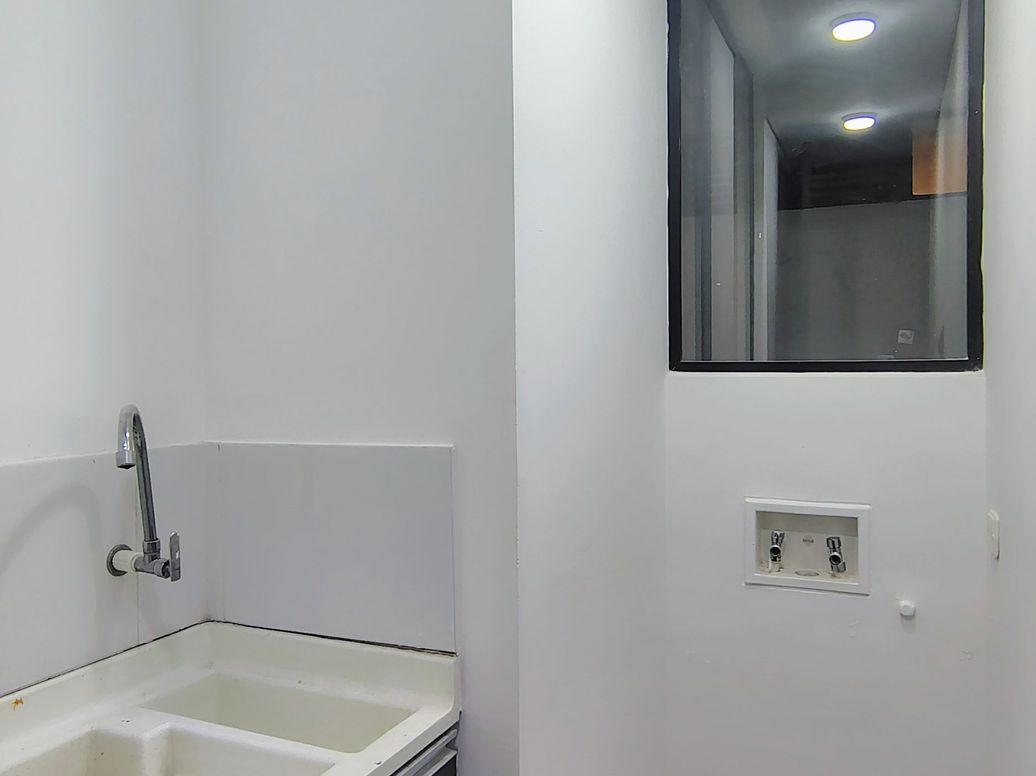 Apartamento de 2 alcobas en venta en Acacias Usaquen, Bogotá, 55 m² · foto 9 de 15