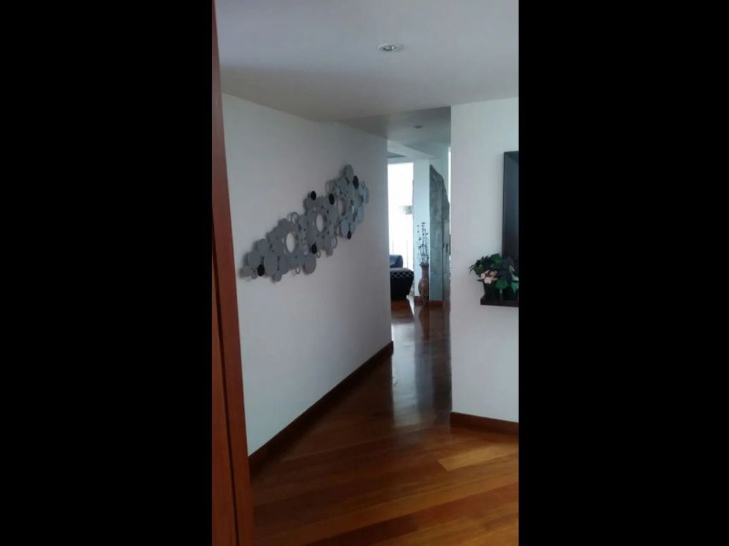 Apartamento de 3 alcobas en venta en Mazurén, Bogotá, 182 m² · foto 11 de 20