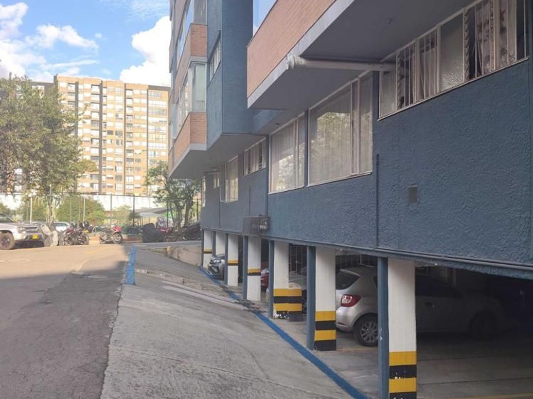 Apartamento de 4 alcobas en venta en La Castellana, Bogotá, 104 m² · foto 6 de 20